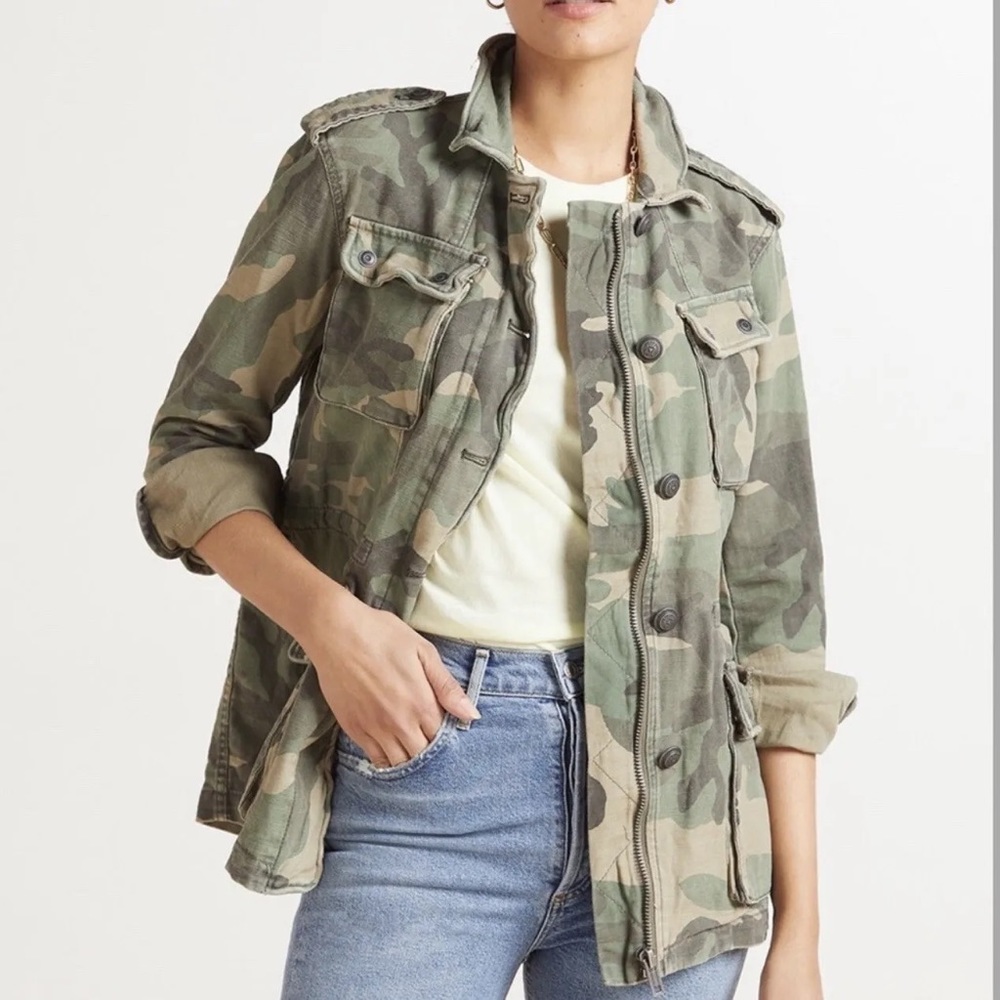 Free People Green Camo Army Fatigue Surplus Slouchy Lightweight Zip Up Jacket XS